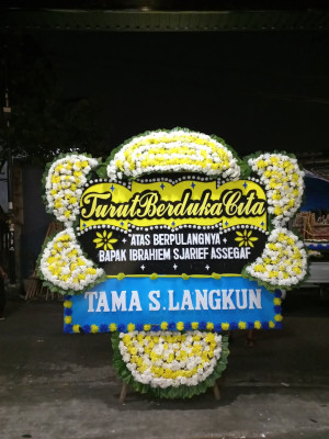 Papan Bunga Duka di Nume